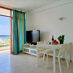 Casa Marazul 펜션 Playa Feñabe
