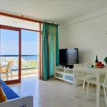 Casa Marazul 펜션 *